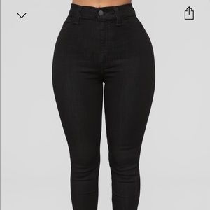 Black high waist skinny Jean- fashion nova